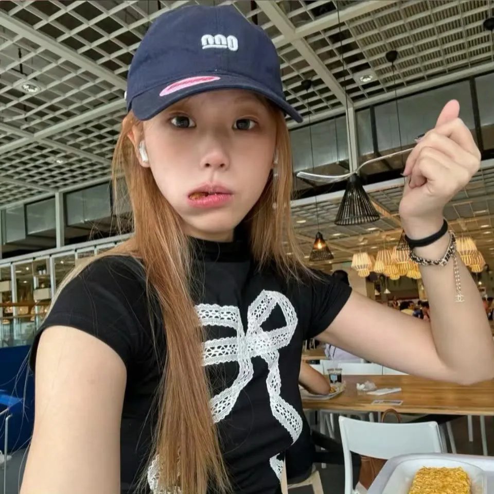 艳谍飞龙